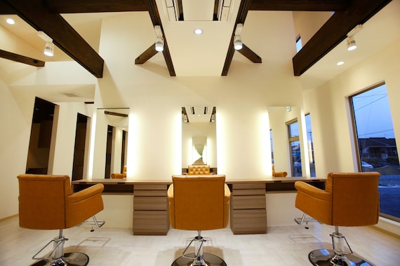 パリーアヴニール(PARIS AVENIR)