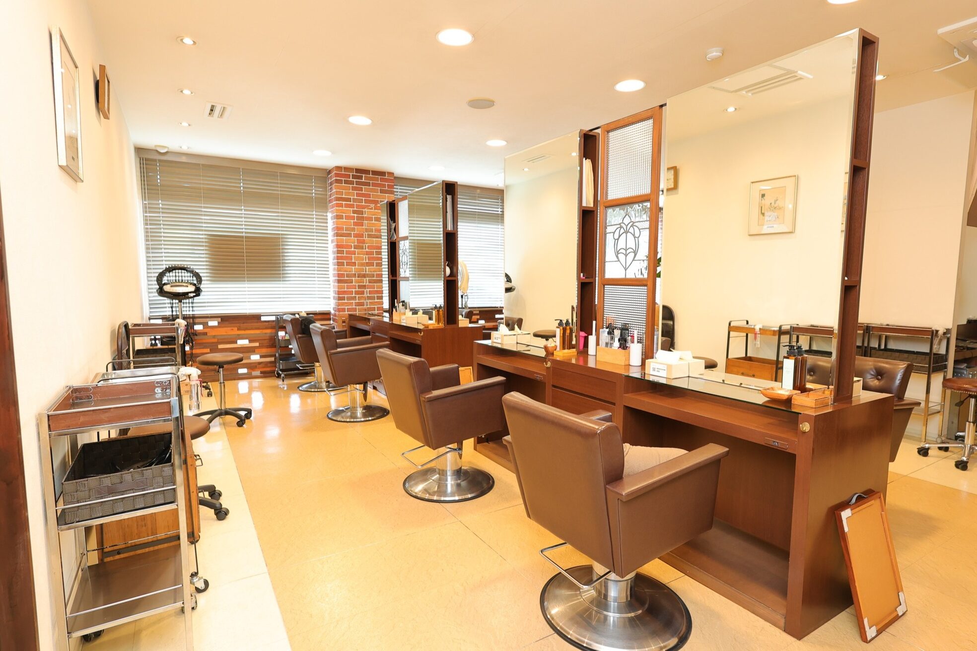 ヘアサロン リリィ(hair salon riri)7