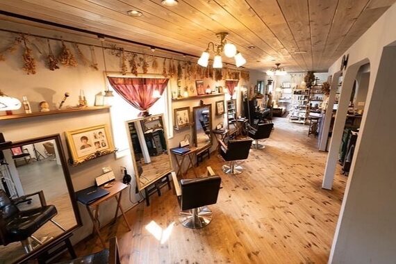 ヘアー アトリエ アオイトリ(hair atelier aoitori)