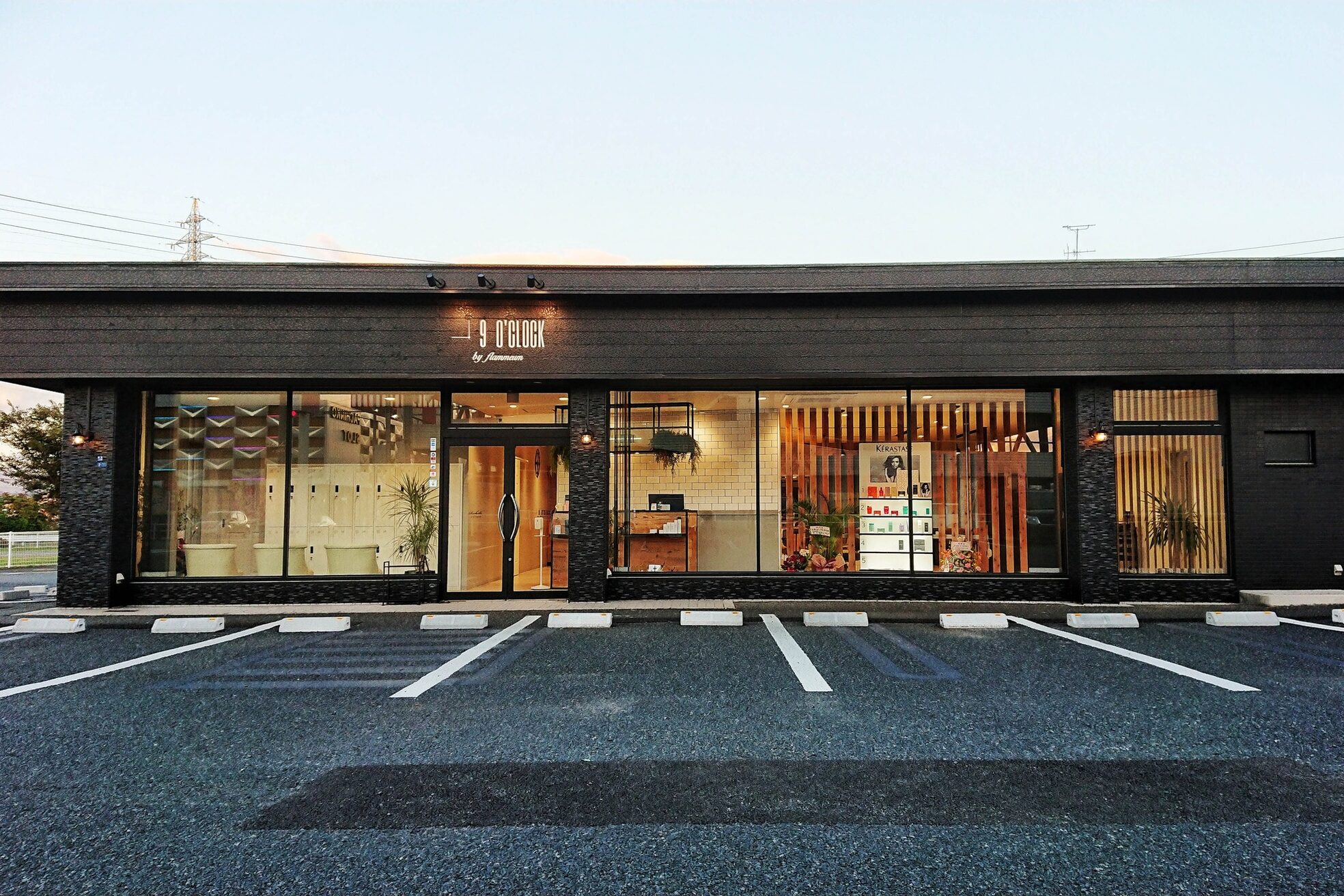 ナインオクロック 前潟店(9o'clock)2