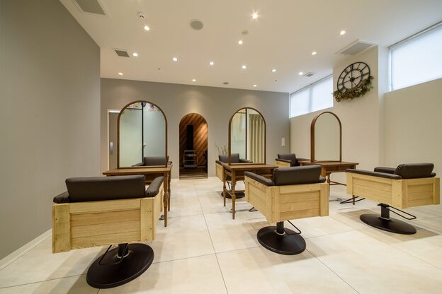 ビレアカスガイ 春日井店(BELEA)2