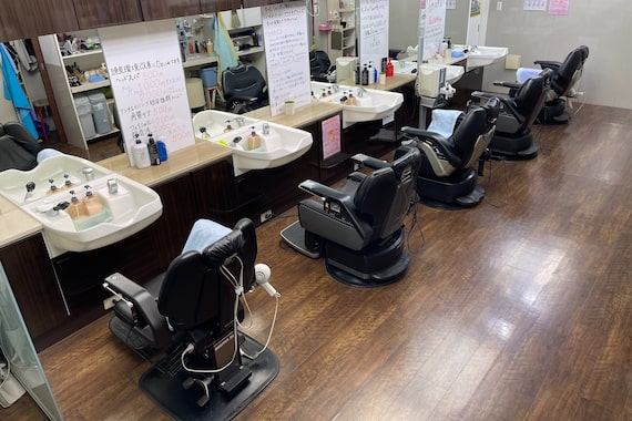 ヘアーサロン ラッキー(Hair Salon Lucky)