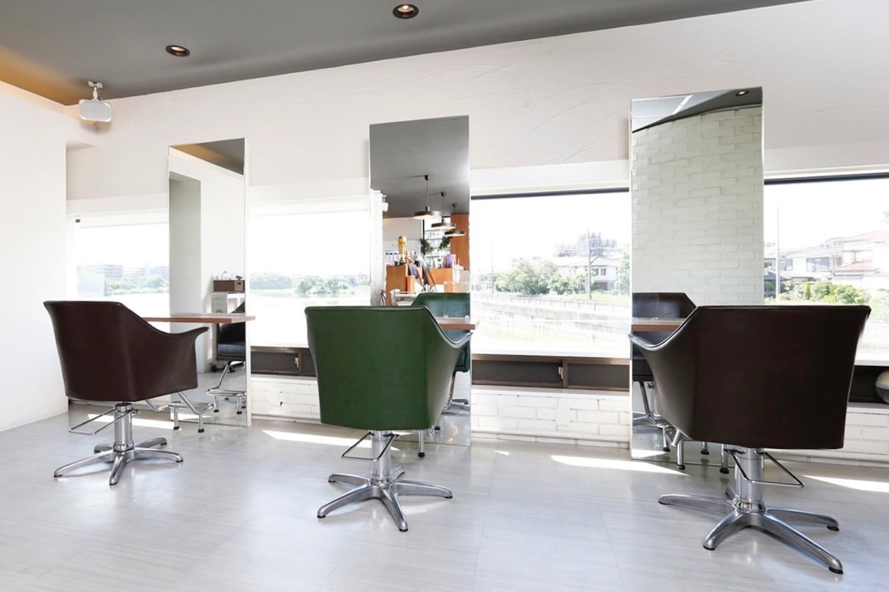 クロスセレクションヘアーサロン画像1