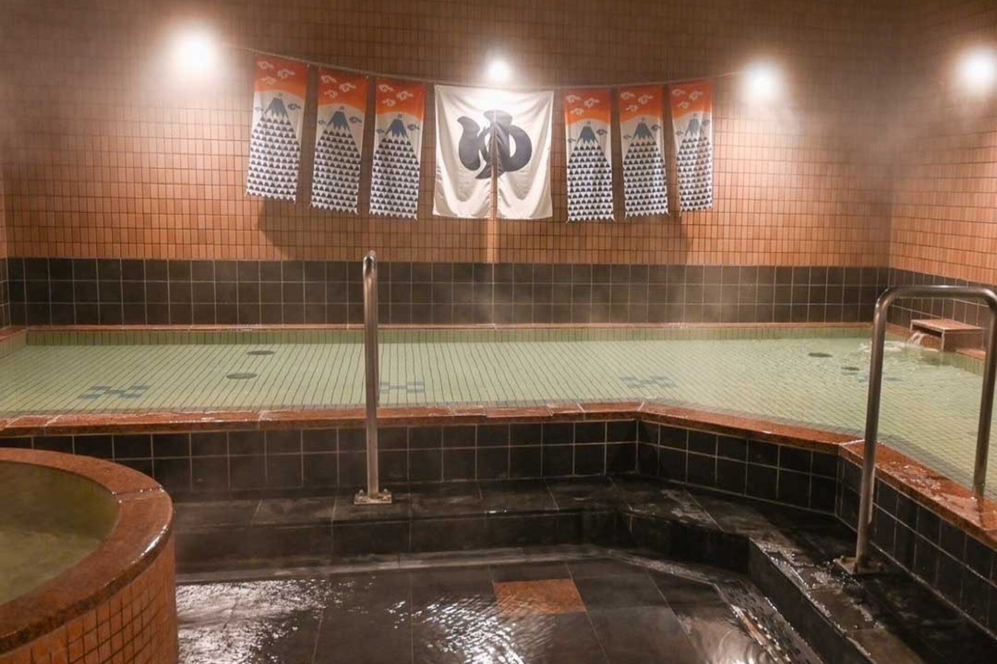 華の湯 もみもん 片野店5