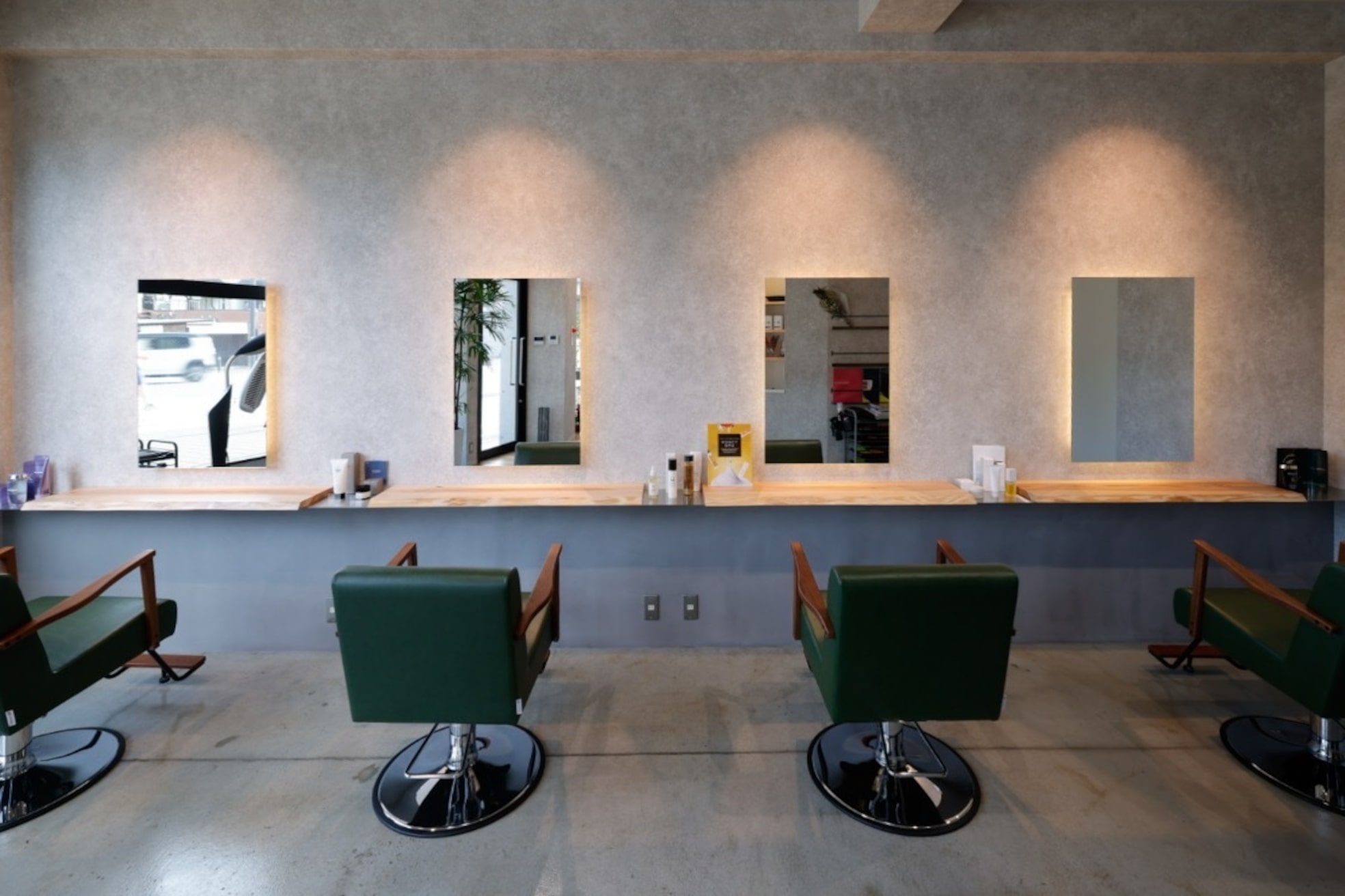 シャッター(SHUTTER)1