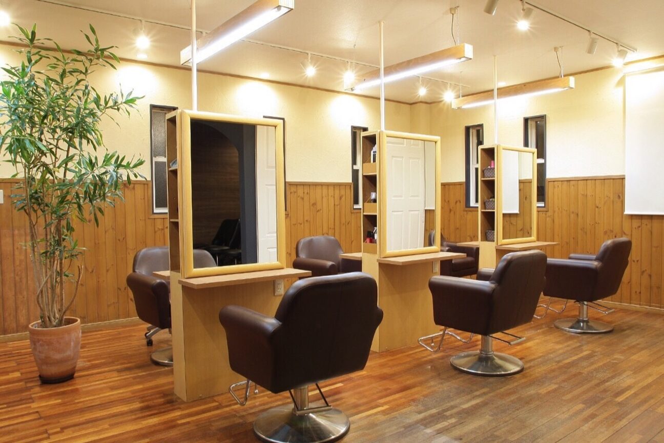 美容室 ウーヴリール(ouvrir)1