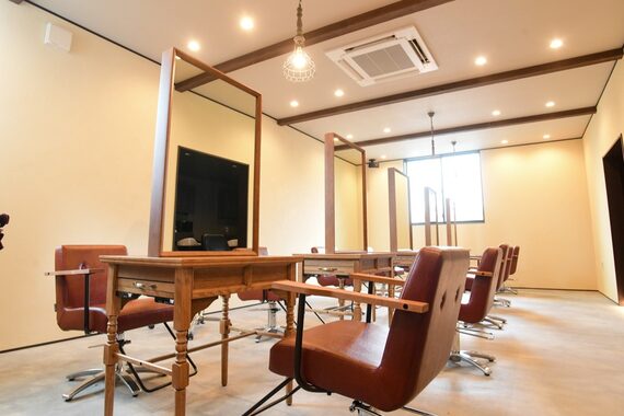 ウーヴリール 総社店(ouvrir)