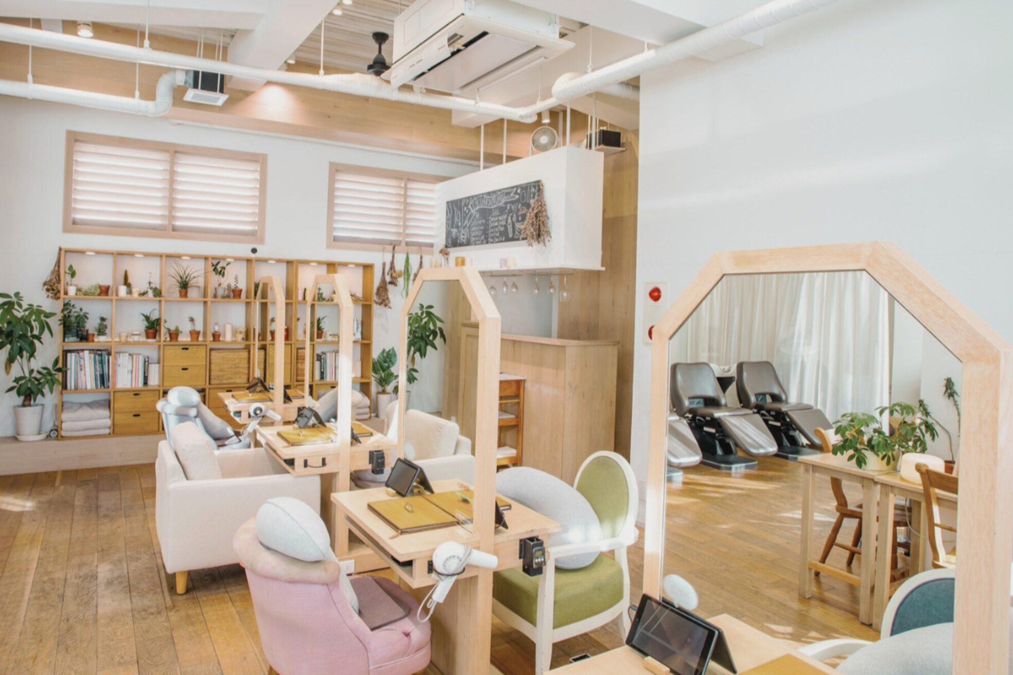 バイオレット 栄店(Violet)2