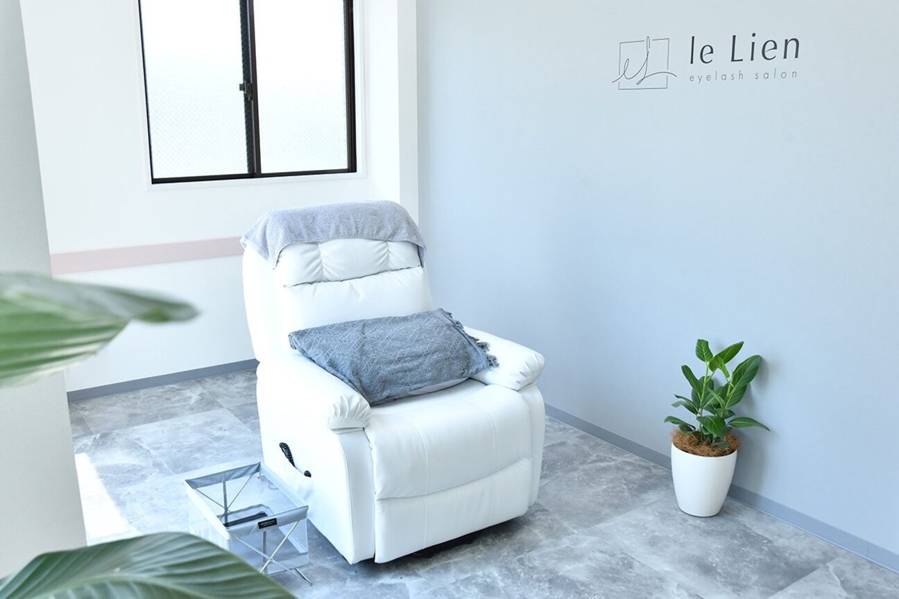ｅｙｅｌａｓｈ　ｓａｌｏｎ　ｌｅ　Ｌｉｅｎ画像1
