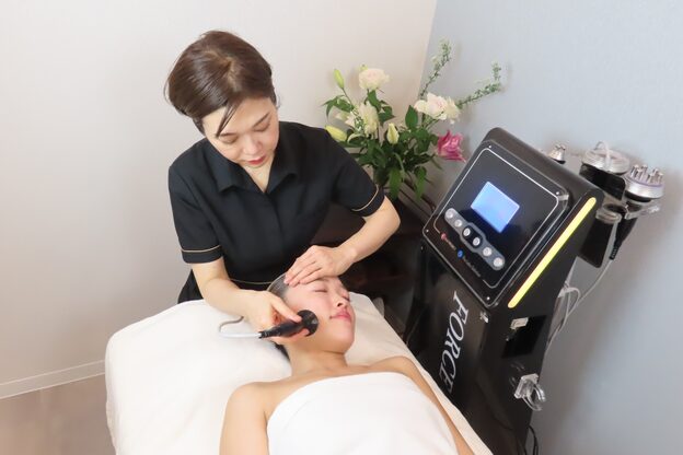 トリニティ 新宿店(TRINITY)5