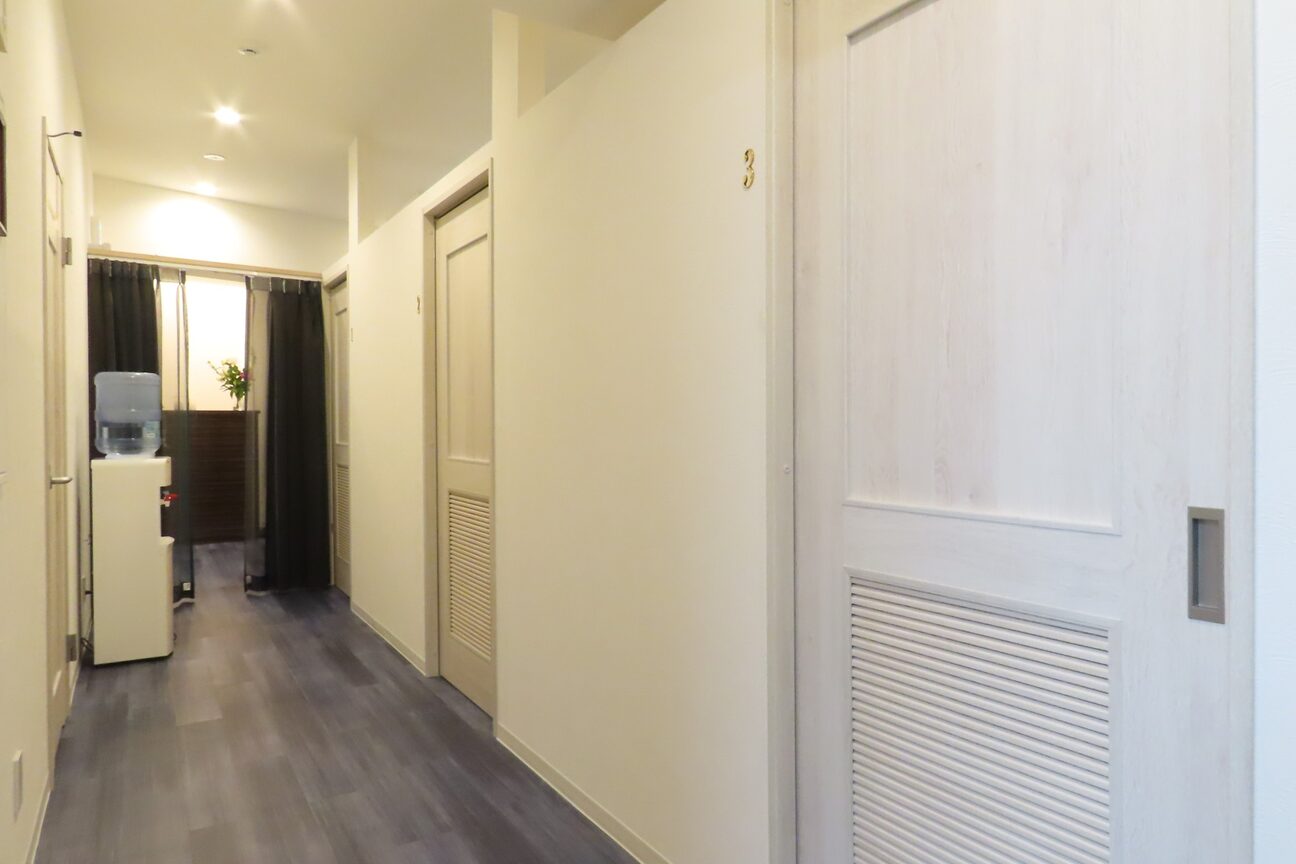 トリニティ 新宿店(TRINITY)1