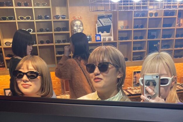 シー 岡崎(,SHE)9