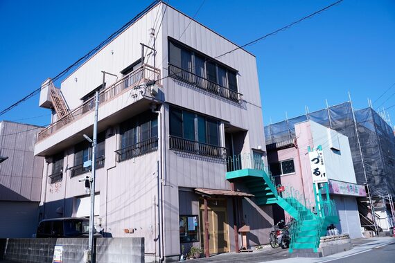 ウーバー(UVER∞)