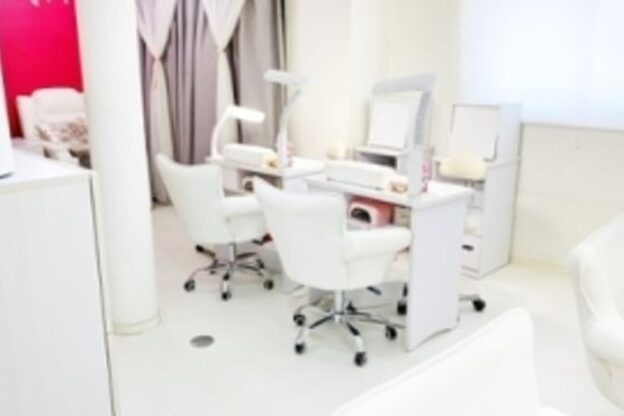 ティアラネイル(TIARA NAIL)1