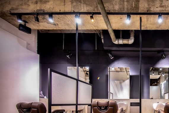 クロム トウキョウ ザ バーバー 新宿(CHROM TOKYO the Barber)