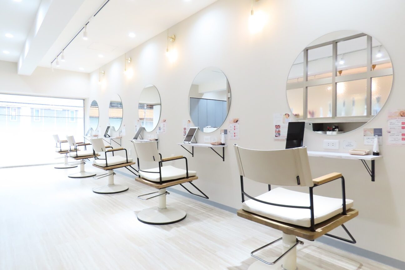 CuCuLa hair design by molle × xuon (美容室)（株式会社　ＡＳＡＲＩ　ｂｅａｕｔｙ　ｐｒｏｄｕｃｅ）画像1