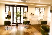 ミエルヘアーブラン(miel hair blanc)