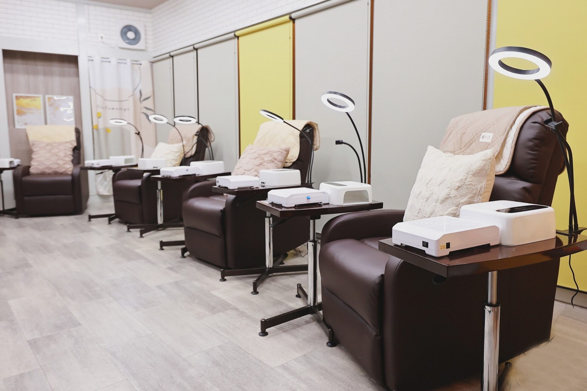 はあとねいる 豊中店1