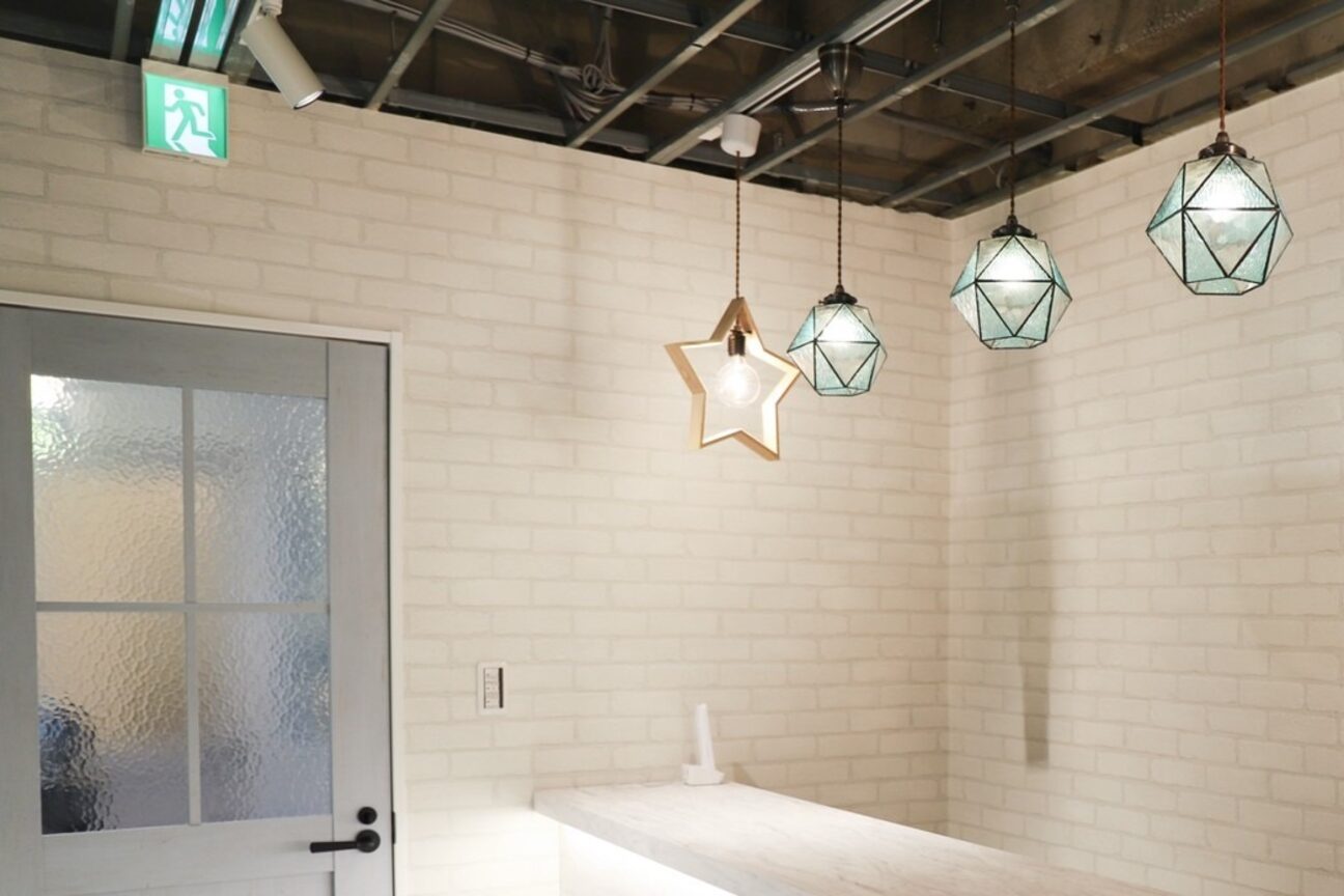 ロアゾブルーミュージアム千早店（株式会社　ＯＮＥ　ＬＩＶＥ）画像1