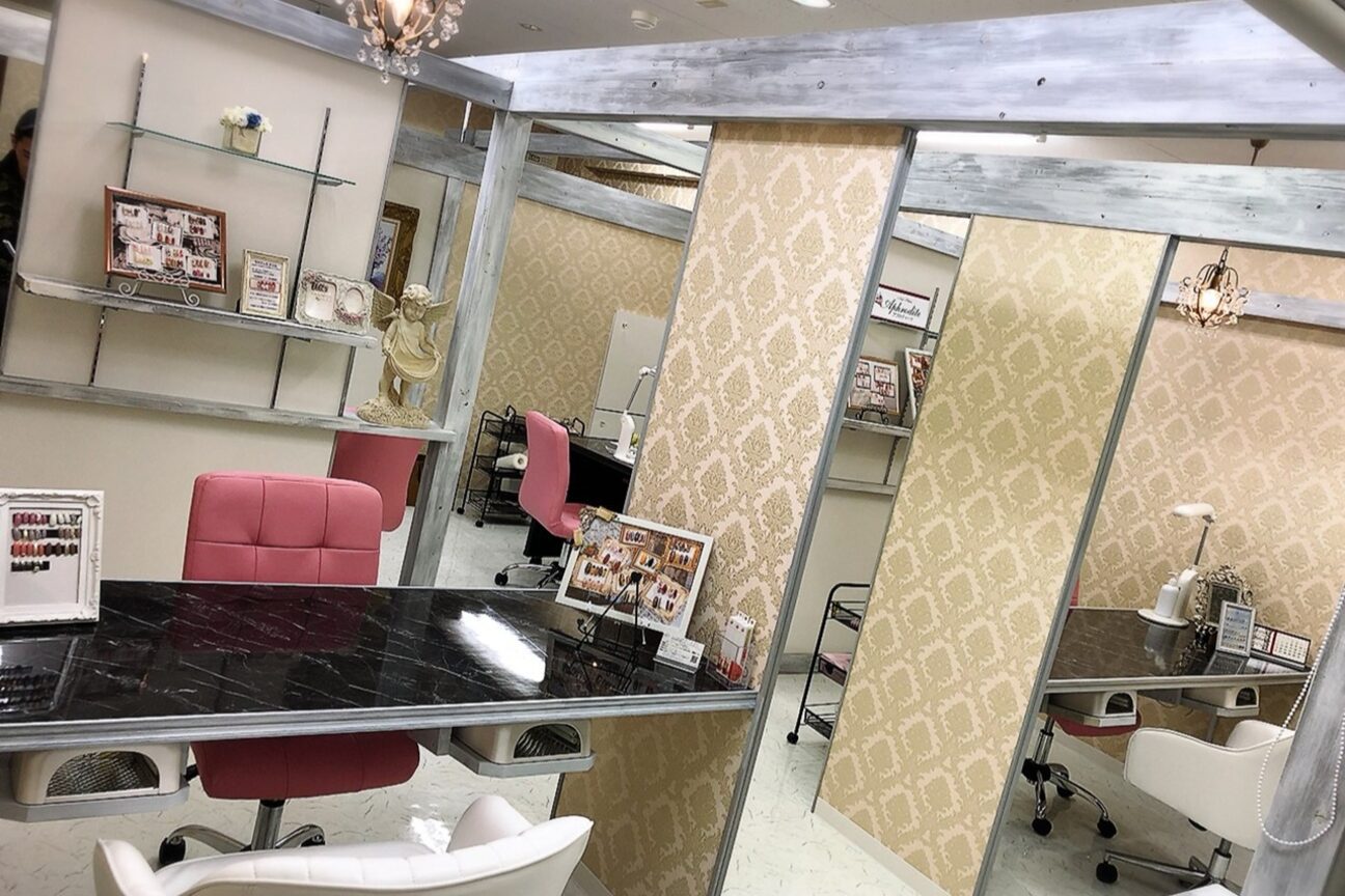 ネイルサロン アフロディーテ 牛久店(Aphrodite)1