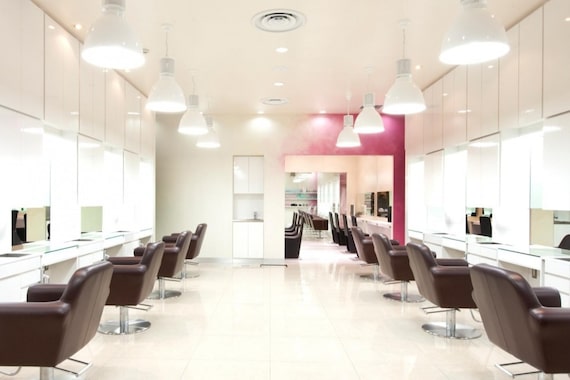 ミヤ 本店(HAIR & NAIL MIYA)