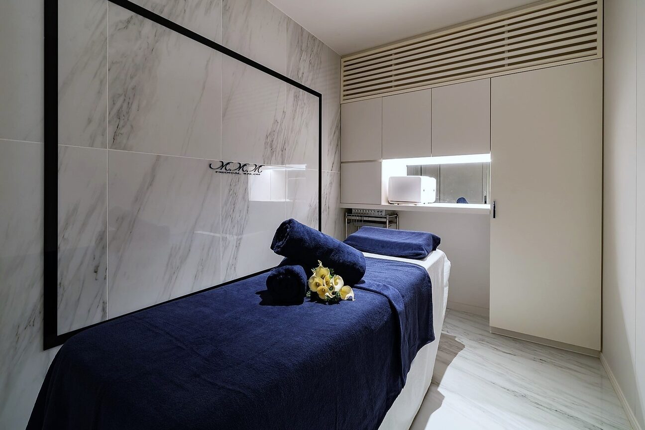 メディカルサロン エム エム エム 銀座プレミアムサロン(M.M.M.)4