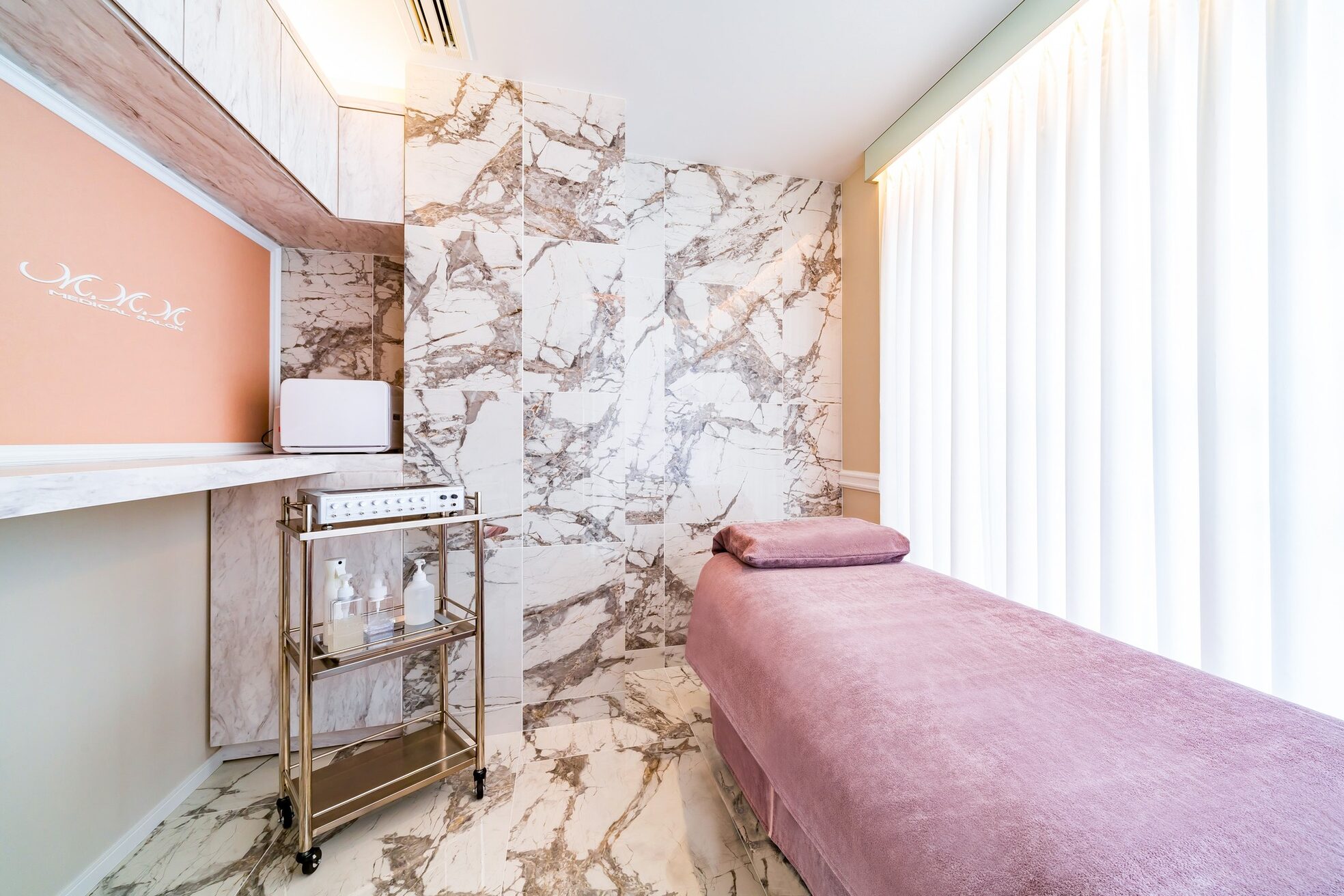 エムエムエム 表参道Luxeサロン(M.M.M)5