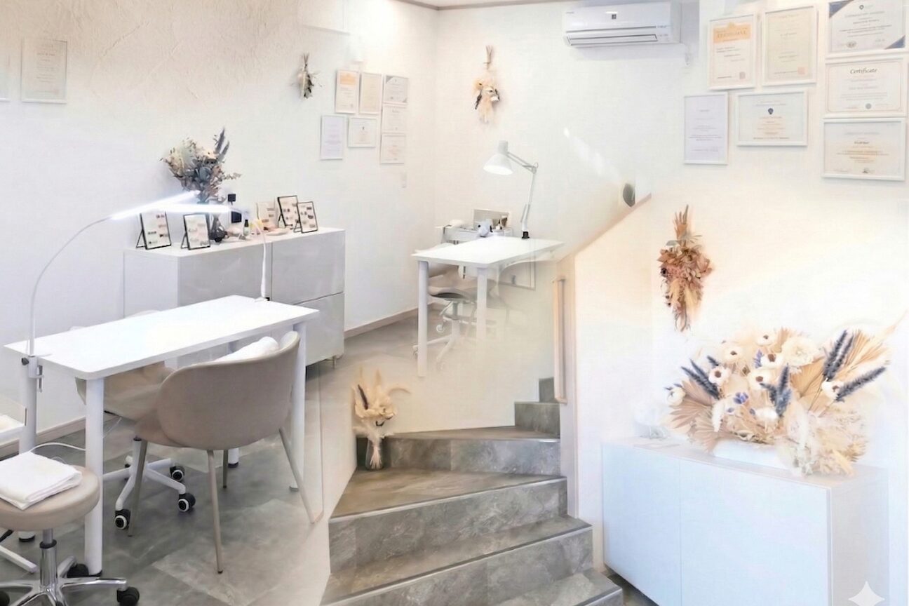 ｍｏｏｎ　ｎａｉｌ　ｓａｌｏｎ画像1