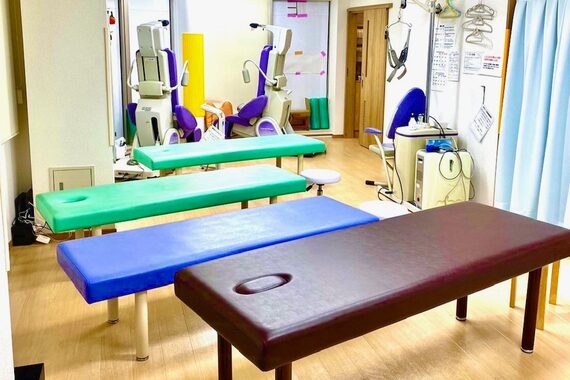 ライジング鍼灸接骨院