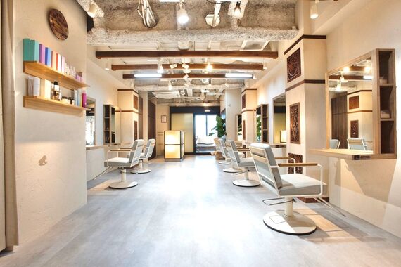 ヘアリゾート粋 ウナム 新宿東口店(enam)