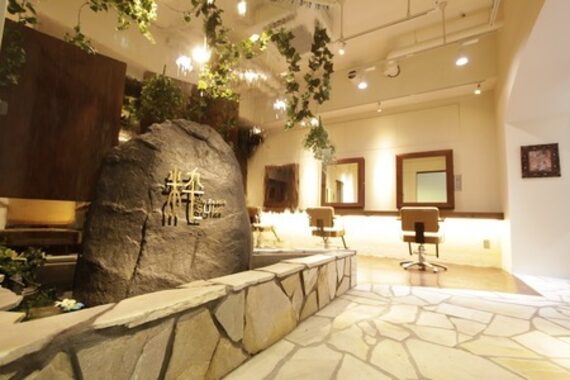 ヘアリゾート粋 ドゥオ 新宿南口店(dua)