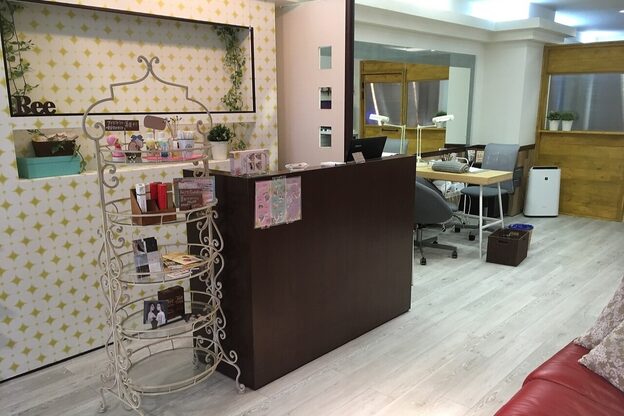 ビー 高宮店(Bee)1