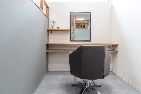 ロッカヘアエジェ(ROCCA hair eje.)