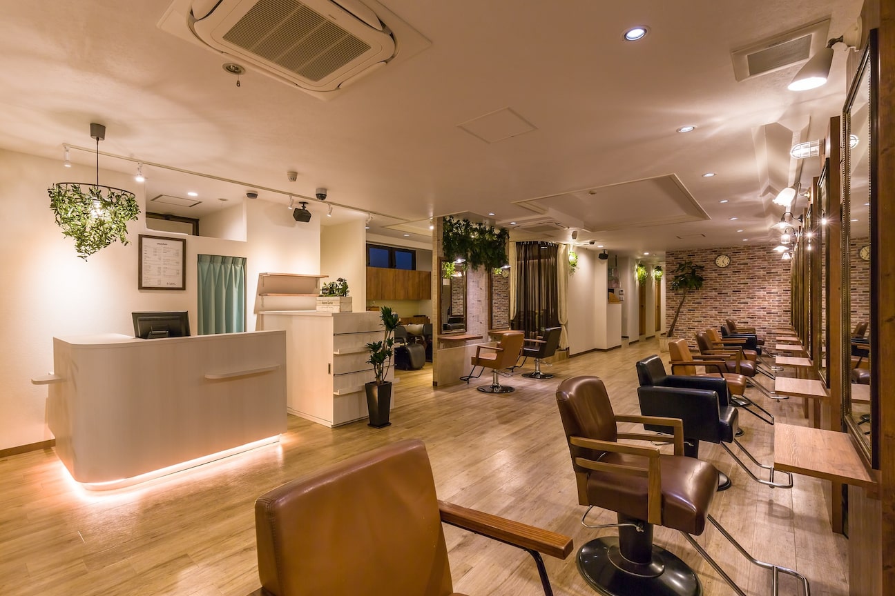 有限会社 美容室フォーリス画像1