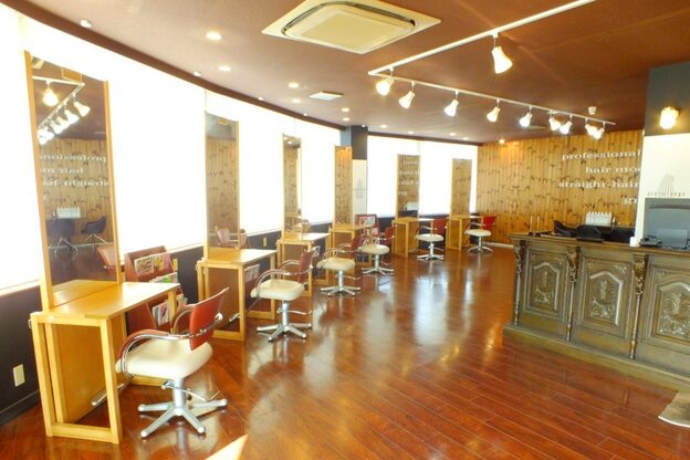 グラップ 中央林間店(gra up)1