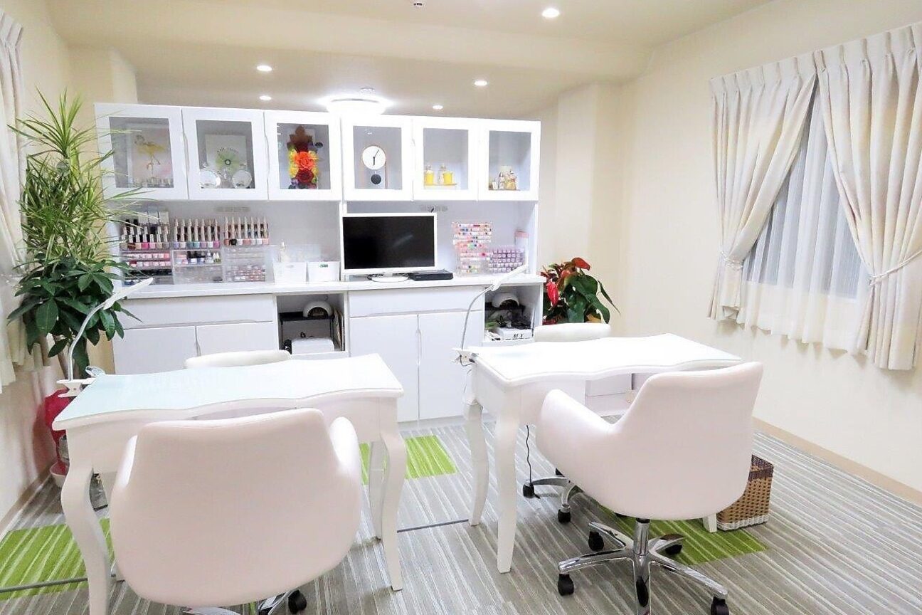 NAIL SALON santa belle 【ネイルサロン　サンテベル】（ネイルサロン　ｓａｎｔｅ　ｂｅｌｌｅ）画像1