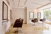 アンフィ(Amphi)