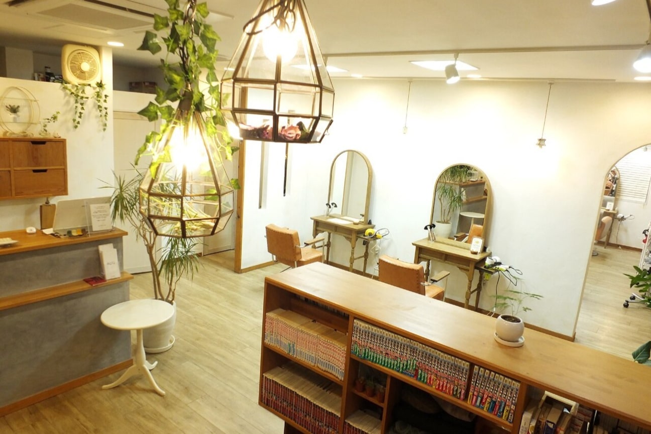 hairmake ecru（ｈａｉｒ　ｍａｋｅ　ｅｃｒｕ）画像1