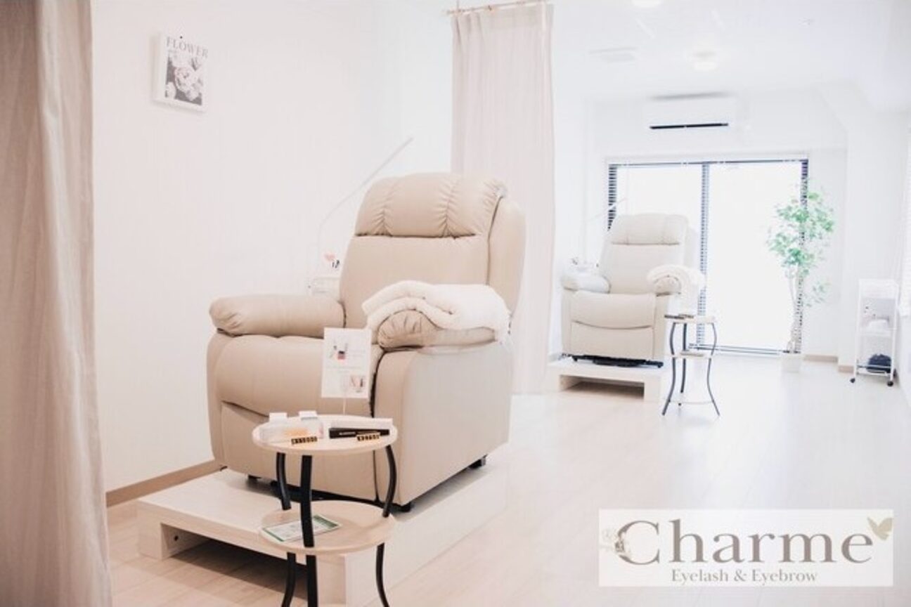 似合わせ眉毛とまつ毛パーマの専門店/Charme（シャルム）（株式会社　ＬＩＡマーケティング）画像1