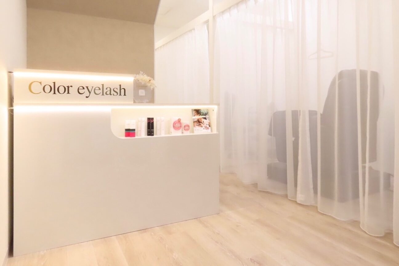 Ｐｒｉｖａｔｅ　Ｓａｌｏｎ　Ｃｏｌｏｒ　ｅｙｅｌａｓｈ（Ｐｒｉｖａｔｅ　Ｓａｌｏｎ　Ｃｏｌｏｒ　ｅｙｅｌａｓｈ）画像1