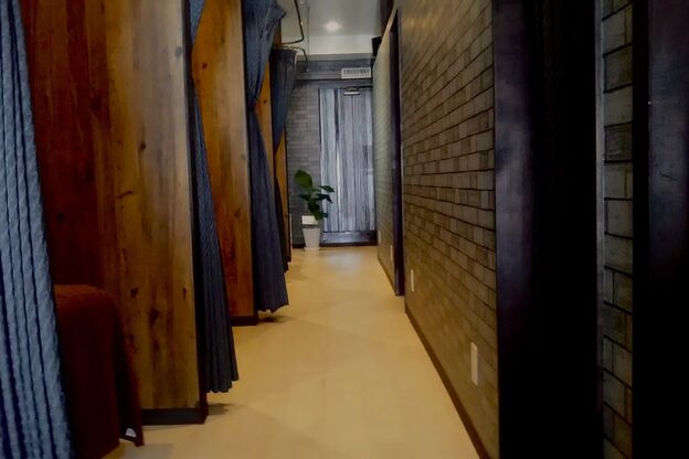 こり道楽 難波 道頓堀 本格安 マッサージ三昧1