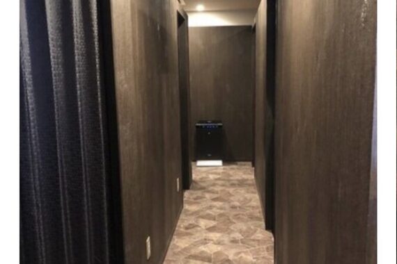 ずぼらや(ZUBORAYA)