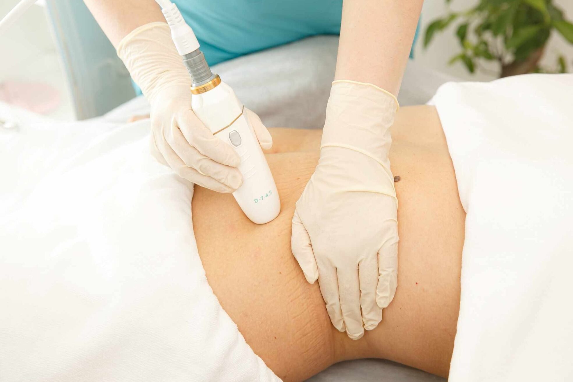 ホワイティアビシェル 浦和(Whitia Vishell)12