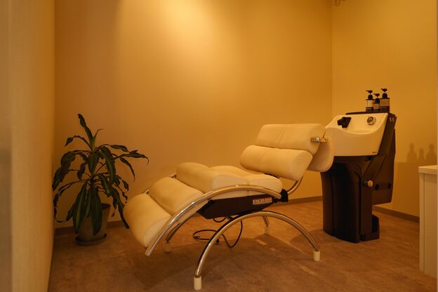 サロンドエム(Salon de emu.)3