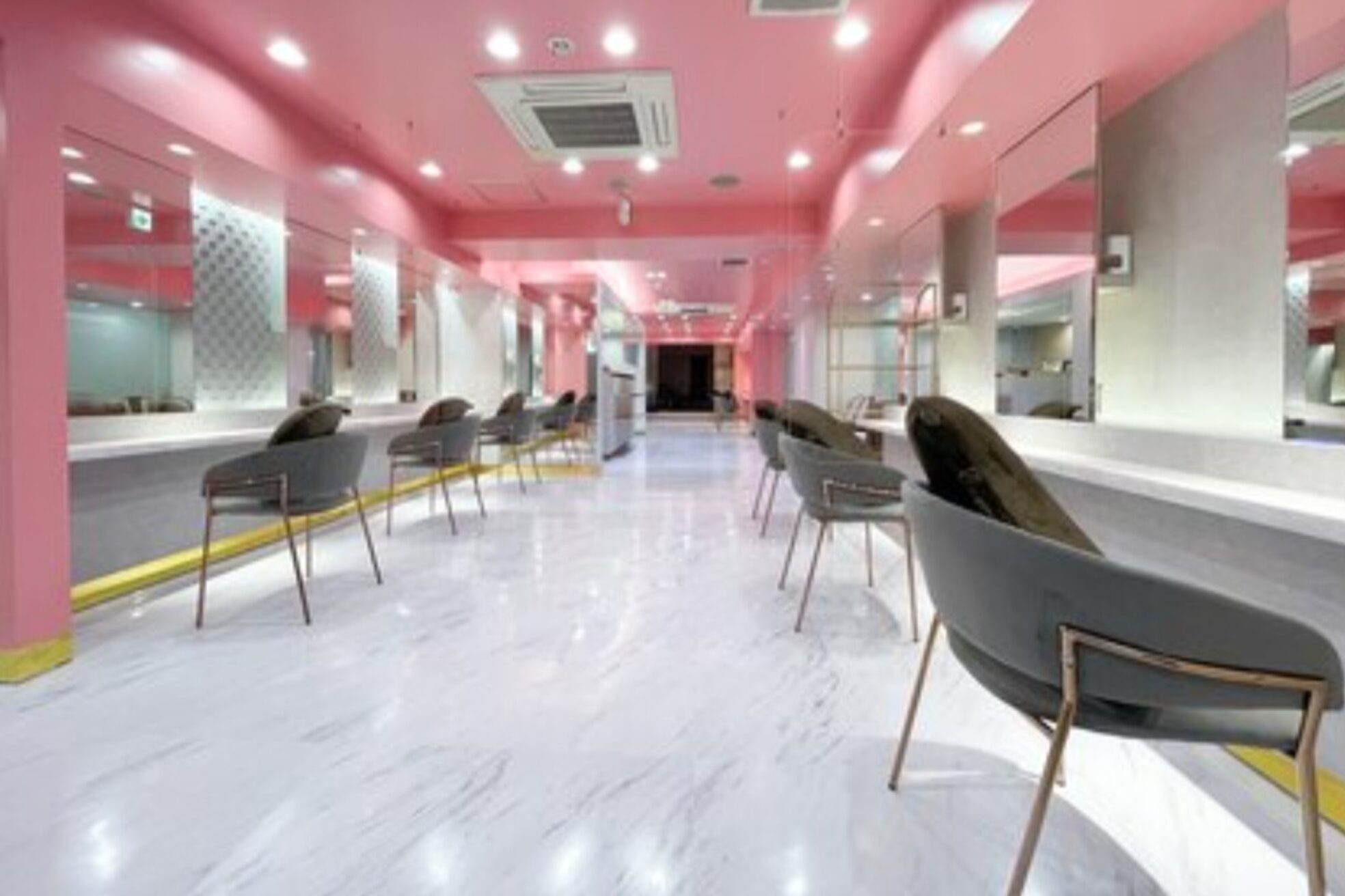 ジーナ 名駅(XENA.)1