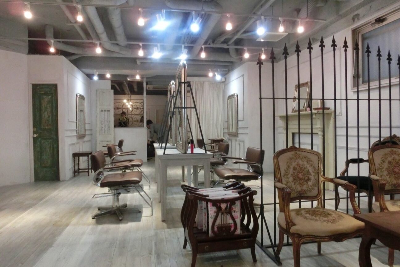 アンビアンス 茨木店1