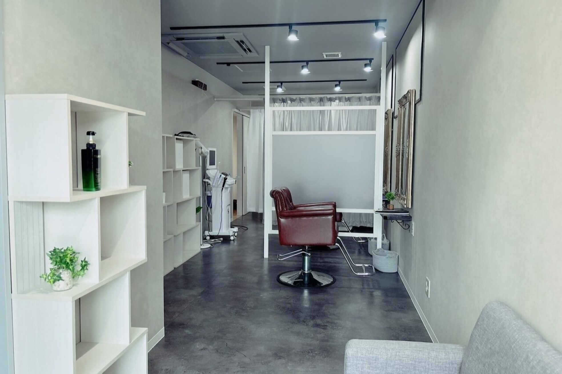 ホワイト(WHITE)1