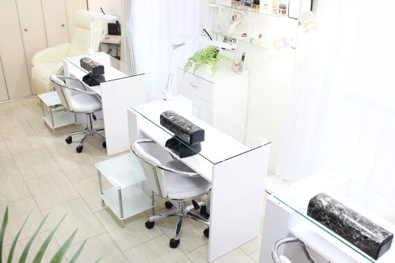 ネイルサロン アイル(nail salon i’ll)