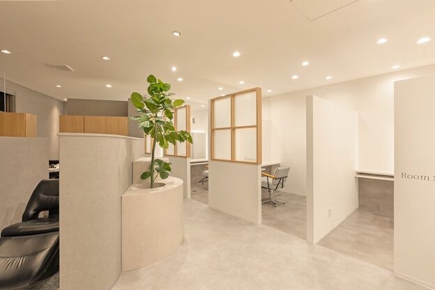 アールサロン 豊田土橋(Rr SALON)2