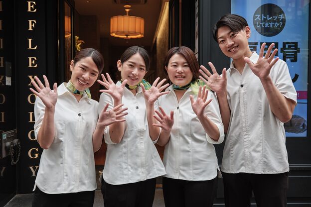クイーンズウェイ 京阪モール(Queensway)7
